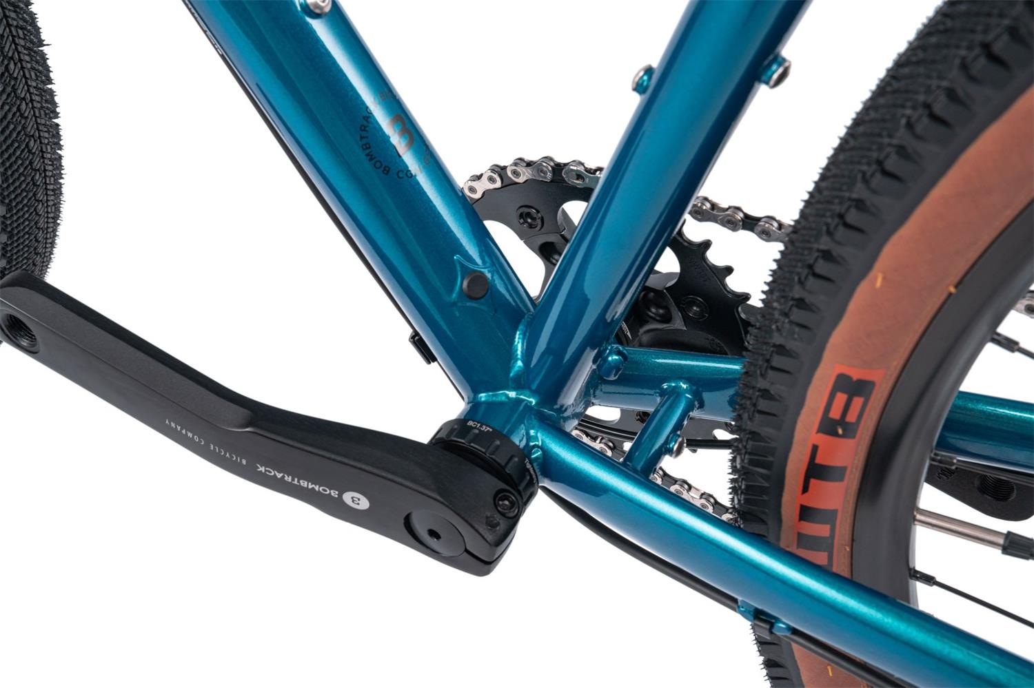 11_Bombtrack_Beyond_SUS_metallic_teal_405582253189
