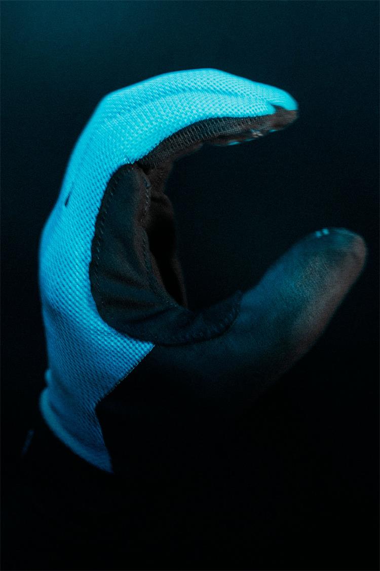 Bluegrass Union Glove Blue 4