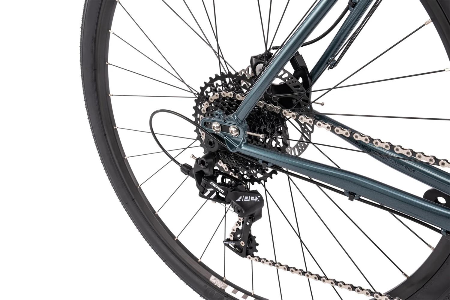 BT_MY24_Arise_SG_metallic_grey_blue_web_09