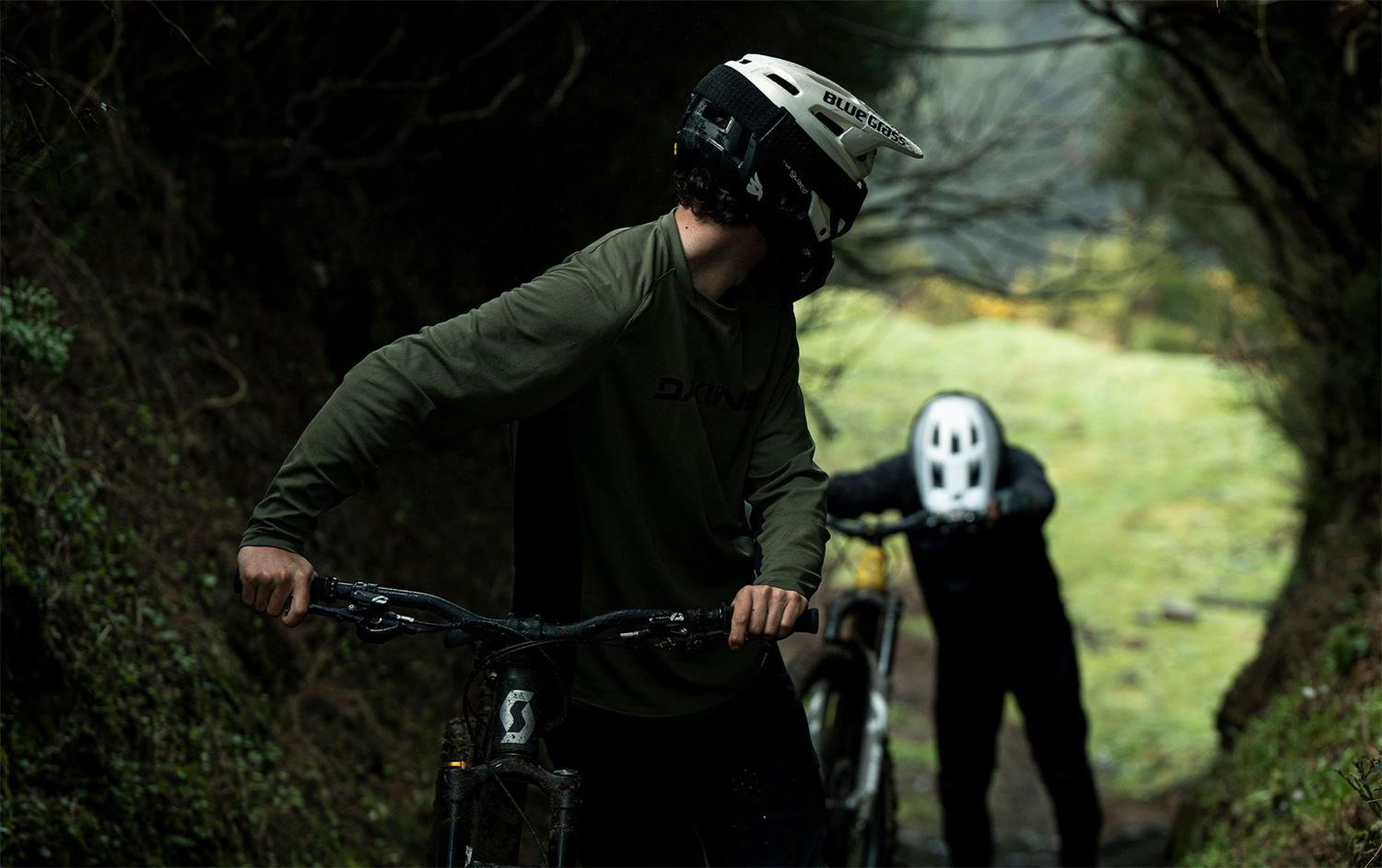 Bluegrass vanguard Core MIPS 2