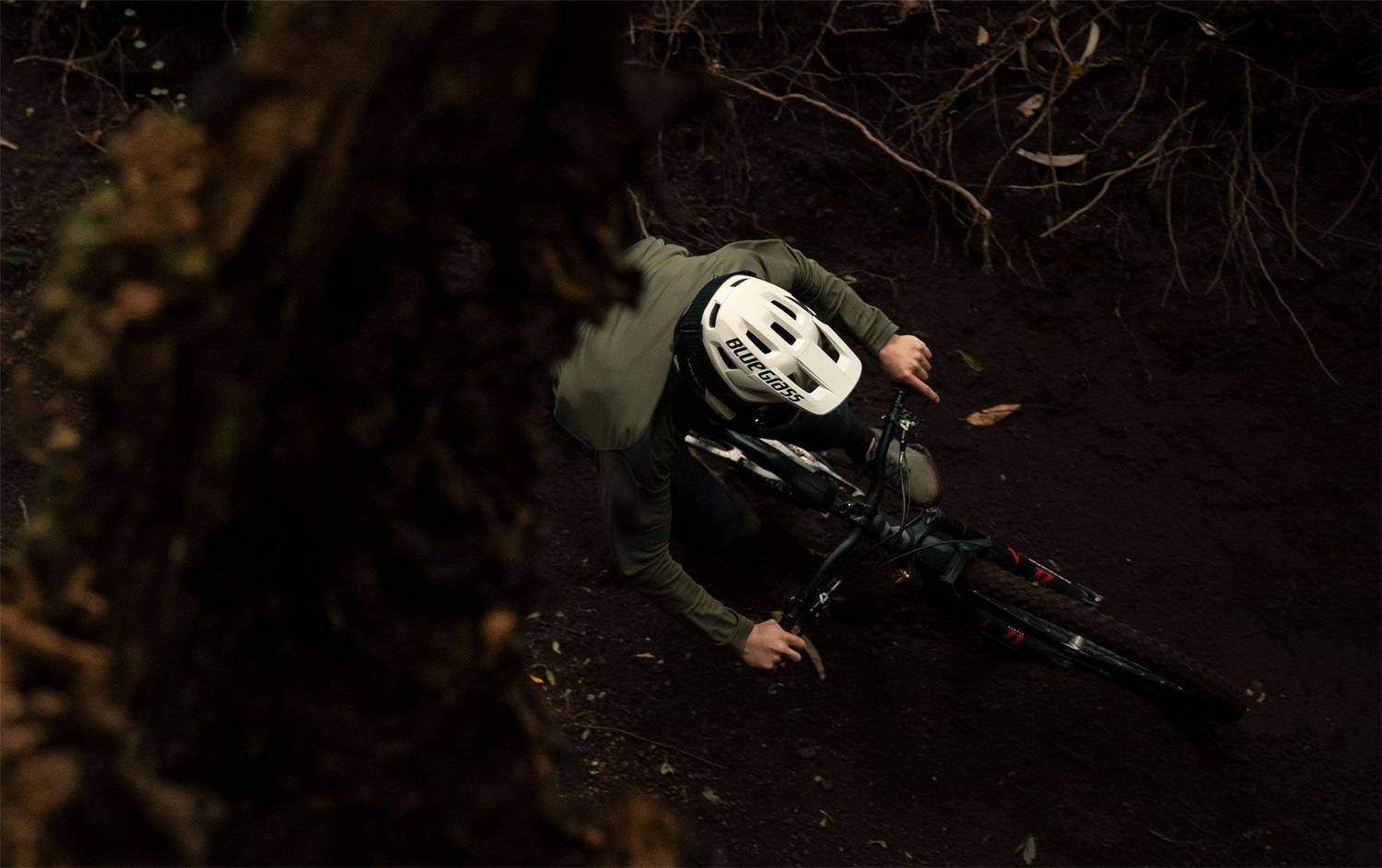 Bluegrass vanguard Core MIPS 3