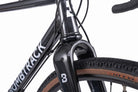 02_BT_MY24_Hook_metallic_black_web_10