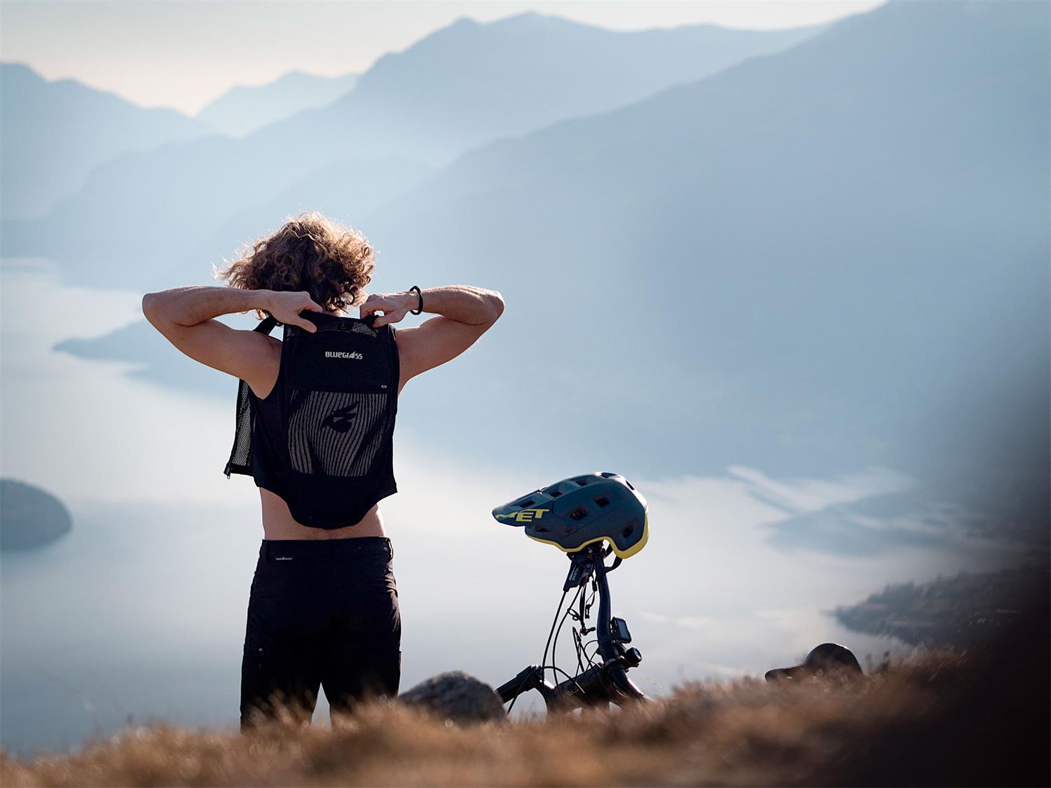 Bluegrass Armour Lite 02