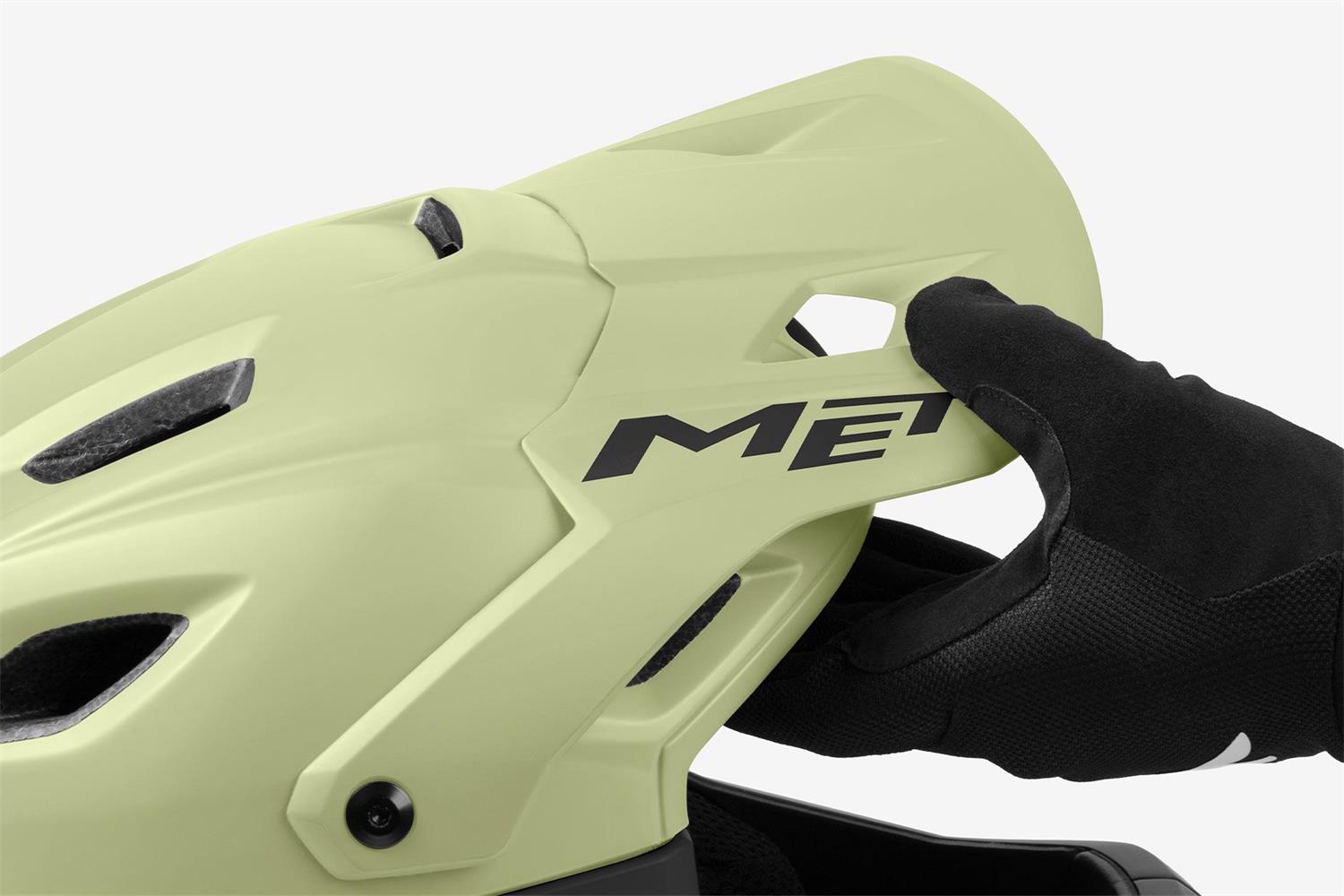 MET Parachute MIPS Pistachio Green 6