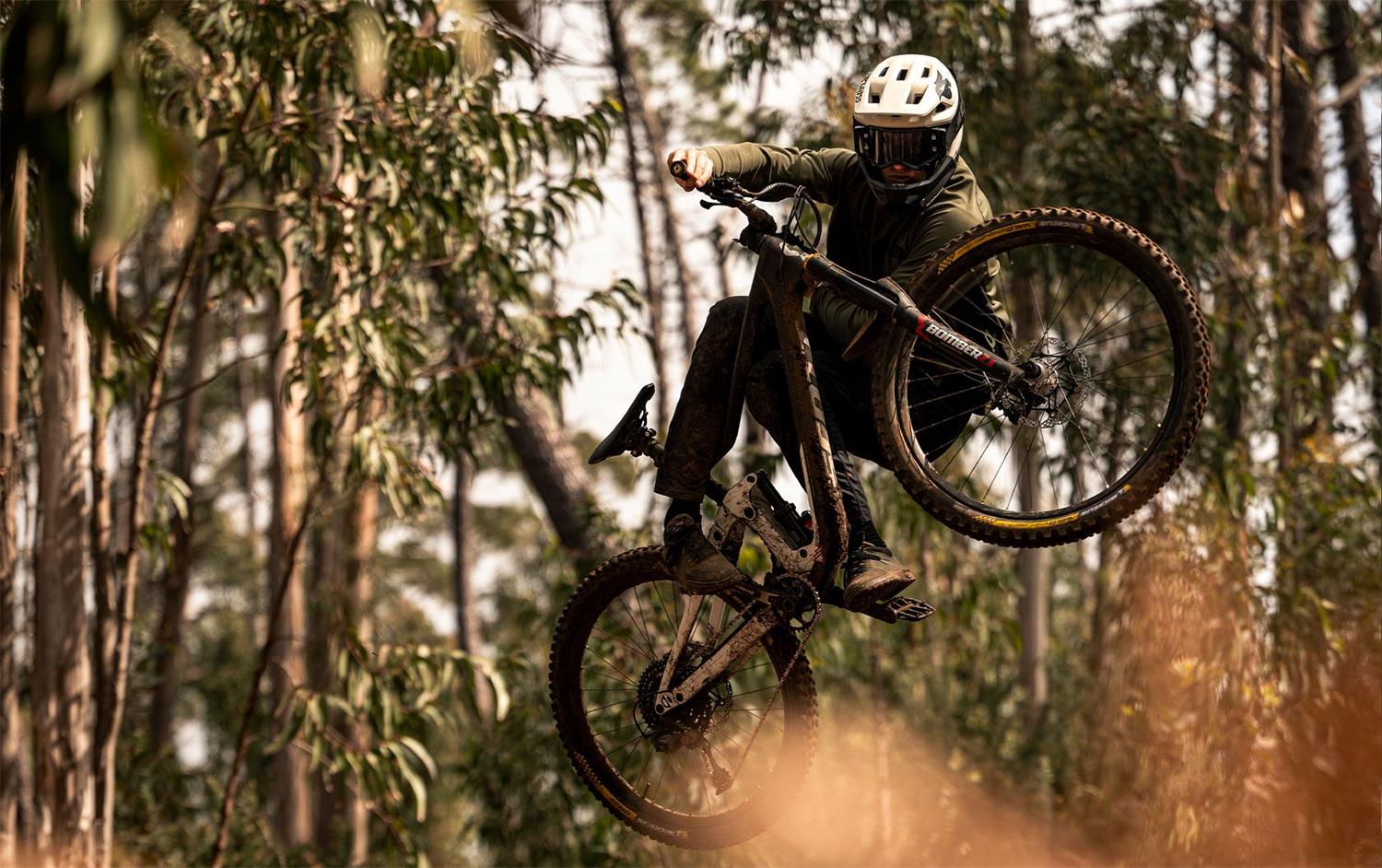 Bluegrass vanguard Core MIPS 5