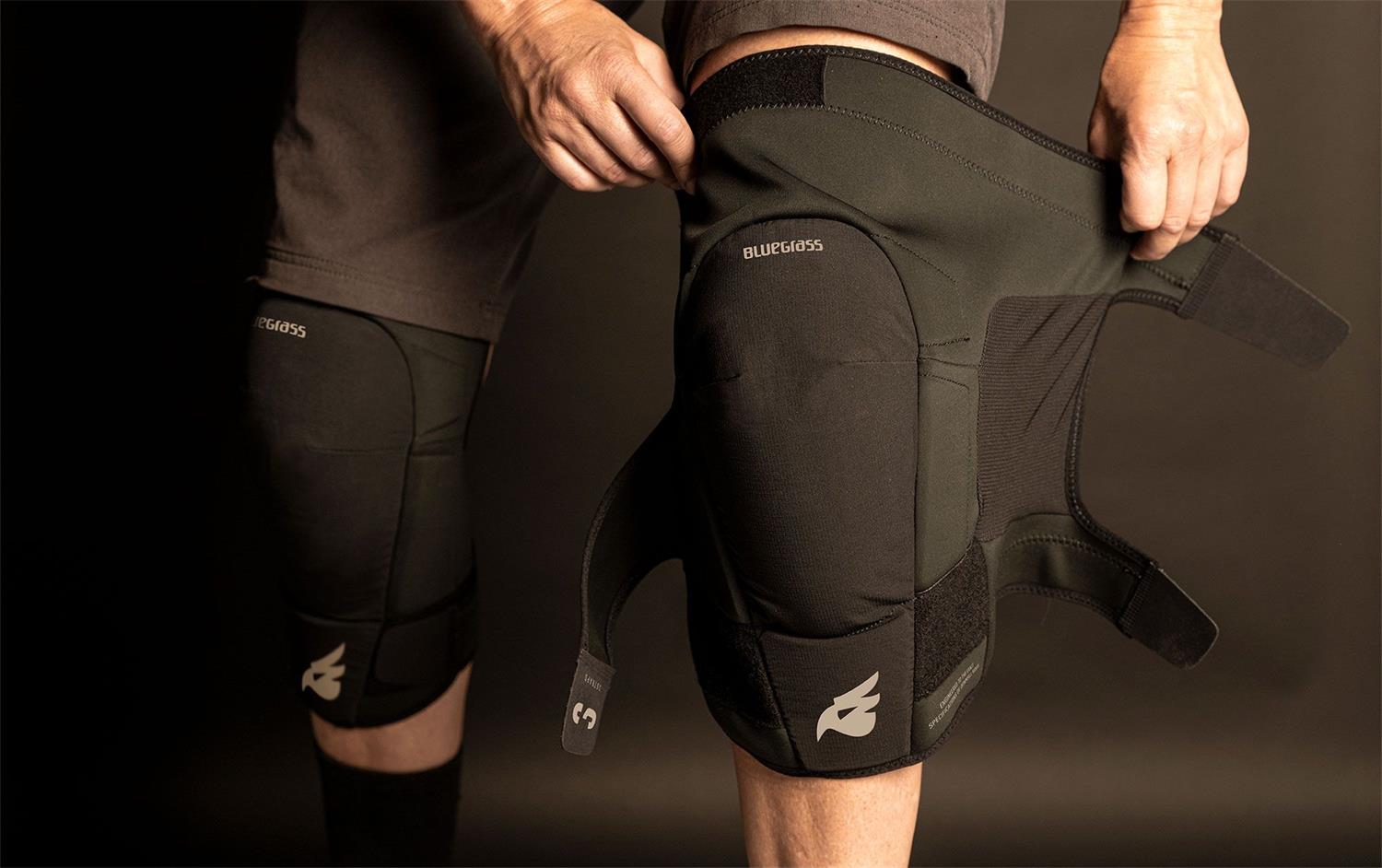 Bluegrass 3Straps Knee Guards Black 4