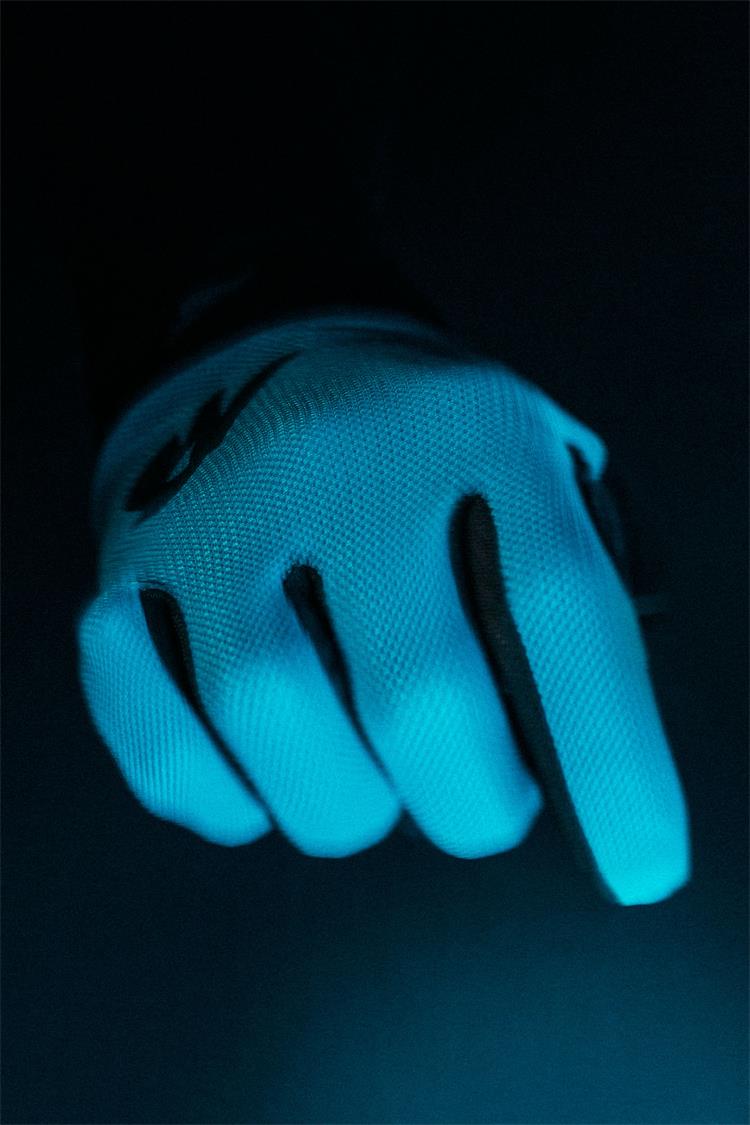 Bluegrass Union Glove Blue 6