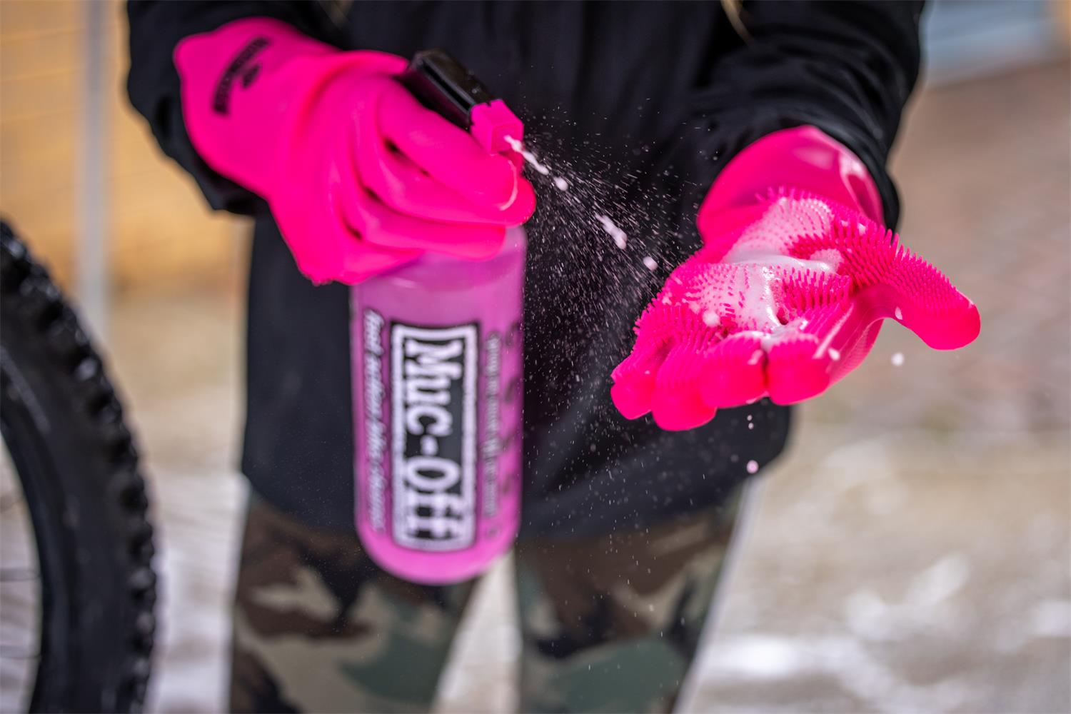 Deep scrubber gloves Pink (3)