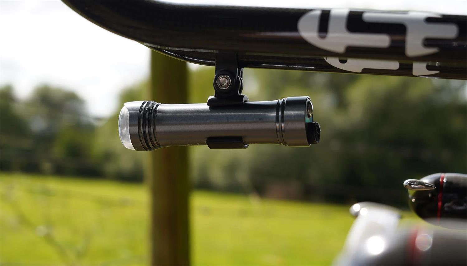 Exposure Side Entry Clip_2